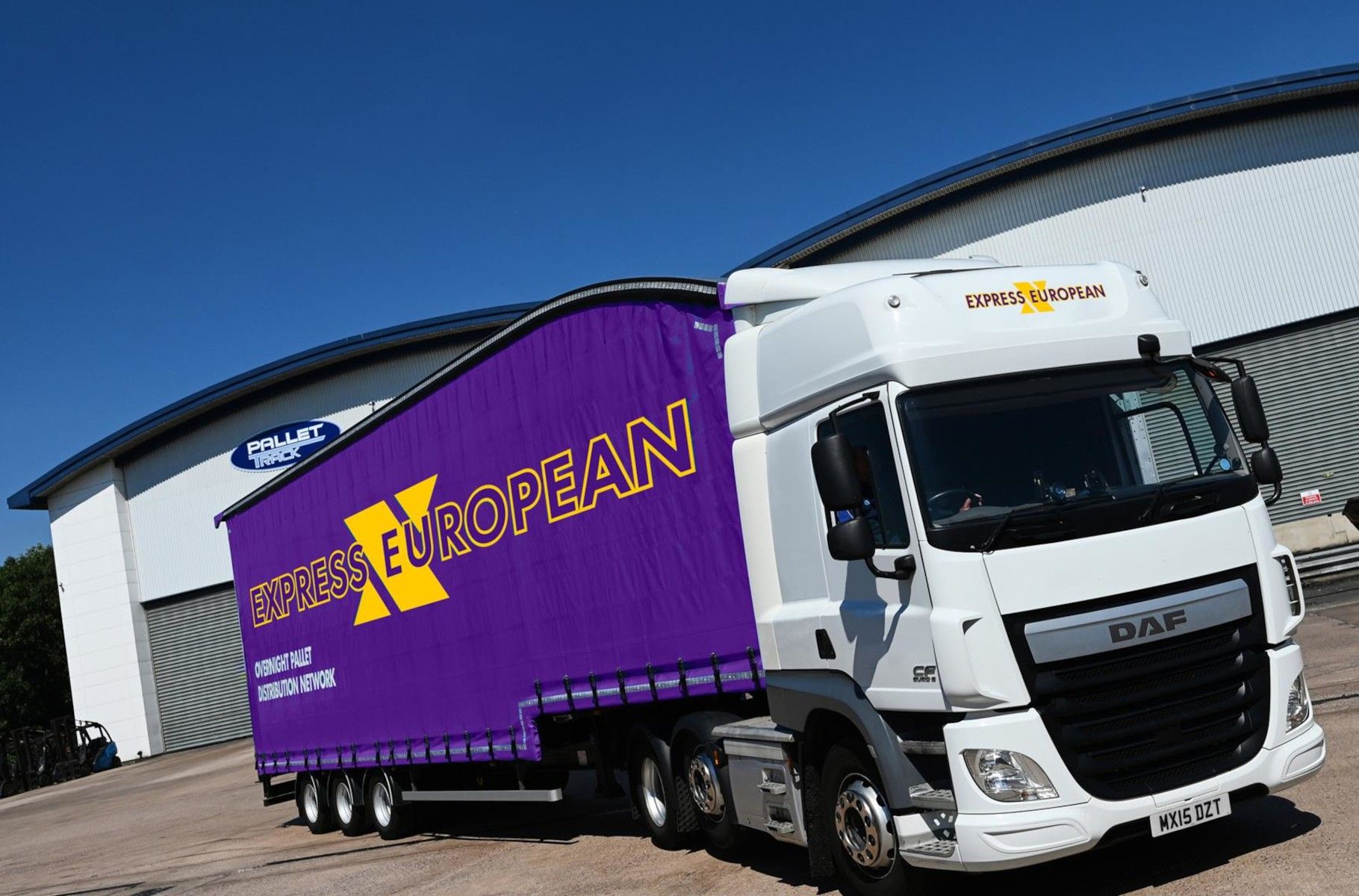 Express European Lorry outside Pallet-Track