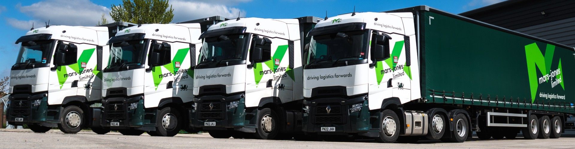 4 Mars Jones Lorries in a row